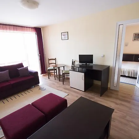 Damyanoff Hotel 2*