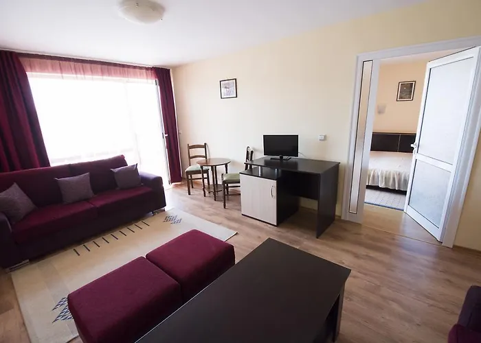 Damyanoff Hotel 2*